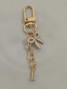 1pc White Exquisite Bow Tie Capital A-Z Letter Keychain Pendant Suitable For Bags, Backpacks, Car Key Pendants, Graduation Season, School Season, Small Gifts For Each Other, Suitable For Handbags, Backpacks, Keys,