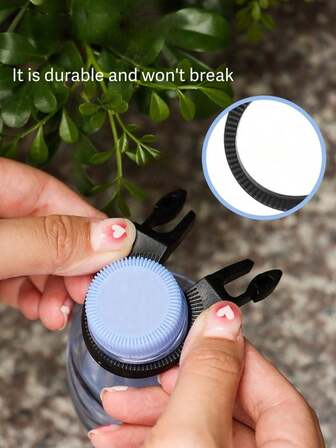 1Pc Backpack Water Bottle Buckle, Adjustable Nylon Clip For Bottles, Cups & Mugs, Perfect For School, Work, Holiday Vacations (New Year, National Day) - Adds Convenience To Daily Hydration, Must-Have For Students & Gift For Busy Professionals #BackpackBottleClip #DailyHydration #SchoolEssential #WorkAccessory #StudentGift