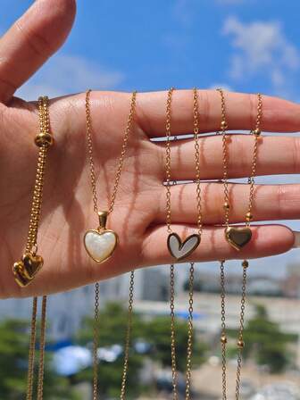 قلادة قلب من الفولاذ المقاوم للصدأ أنيقة وعصرية للنساء، مناسبة للارتداء اليومي، هدية للأحباء أو للمناسبات الزفاف