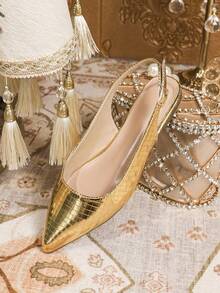 女士新款时尚百搭圣诞新年软底软皮镶钻刺绣伴娘优雅婚礼平底尖头鞋 - 金色 - 查看 7