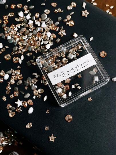 50pcs Champagne Flat Bottom Zirconia Stones, Super Shiny Mixed Sizes Nail Art Decorations