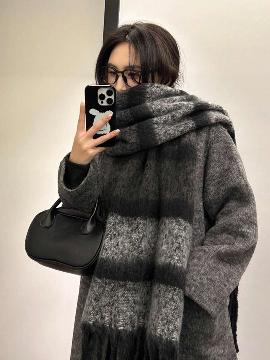 1pc Black Plaid Scarf For Women, Warm Shawl Collar, Student Style, Tasseled, 2025 New Winter Collection