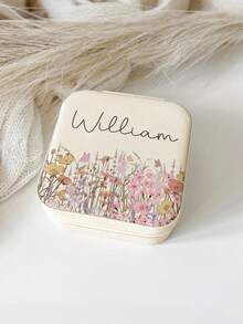 Personalized Jewelry Box With Custom Name - Floral Elegant Beige Wedding, Birthday, Or Bridesmaid Gift Box - Zipper Closure Travel Case With Soft Fabric Lining - Birthday, Mother's Day, Valentine's Present For Women, Her, Bride - Elegant Floral Nameplate Jewelry Organizer, Jewelry Gift Box, Jewelry Boxes
