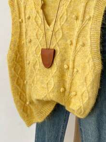 韩版毛绒无袖女式毛衣背心，3D立体绒球纹理宽松针织短款开衫，春季穿搭