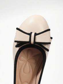 女士平底鞋，佩斯利花纹，优雅休闲，舒适易穿，波西米亚风不对称/不规则搭扣，饰以串珠宝石玻璃，杏色，四季皆宜，适合办公室、居家、健身房、户外等各种场合，春夏秋冬皆可穿着。 - 杏色 - 查看 7