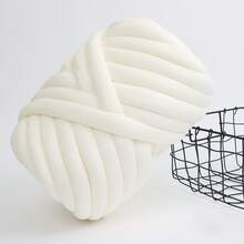 250克超粗冰岛毛线，适合手工编织枕头、宠物床、地毯、垫子、DIY包包、花瓶，是送给宠物主人的理想礼物。 - 彩色 - 查看 12