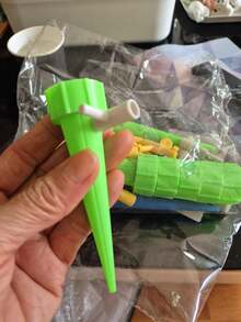 20pcs Automatic Flower Watering Device - Drippers With Self-Spraying Nozzle, Adjustable Plant Watering, Slow Release Control Valve Switch For Outdoor And Vacation Plant Watering, Random Color