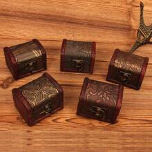 1 pièce Mini boîte à bijoux rétro en bois | Texture vintage : Le design exquis et polyvalent du couvercle de la boîte sert non seulement d'élément de rangement essentiel pour les bijoux, mais ajoute également un charme rétro unique à la décoration de la maison, rehaussant la pièce d'un attrait vintage distinctif | Cadeau idéal pour de multiples occasions : Apporte de la romance pour la Saint-Valentin, - Multicolore - Voir 9