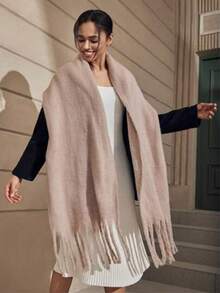 1pc Women's New Solid Color Fluffy Tassel Scarf, Warm And Comfortable Large Shawl, Simple And Versatile For Daily Wear