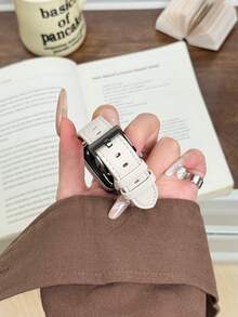 1条真皮表带，兼容三星Galaxy Watch 7、Galaxy Watch 5、Galaxy Watch 6、Galaxy Watch 4，尺寸：40mm、42mm、43mm、44mm、45mm、46mm、47mm、20mm、22mm，金色 - Nata Black - 查看 4