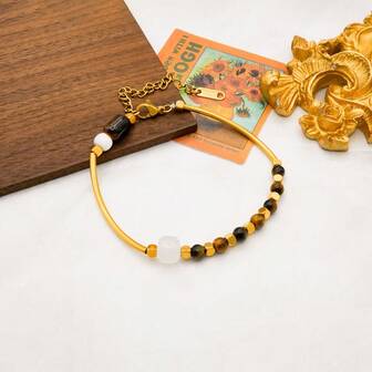 18K镀金不锈钢串珠手链，镶嵌虎眼石，复古设计，高端品质，适合女性日常佩戴或参加派对活动