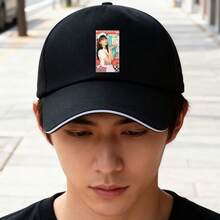 A summer cap with a cute idol illustration on a black base cap, featuring a modern design. sports large head around retro small head around visual Baseball cap snapback low cap breathable snapback cap Duckville cap baseball cap graphic print low cap ball cap fashionable unisex duck cap - ブラック - チェックする 2