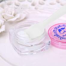 Beauty Essentials - 50 Transparent - View 8