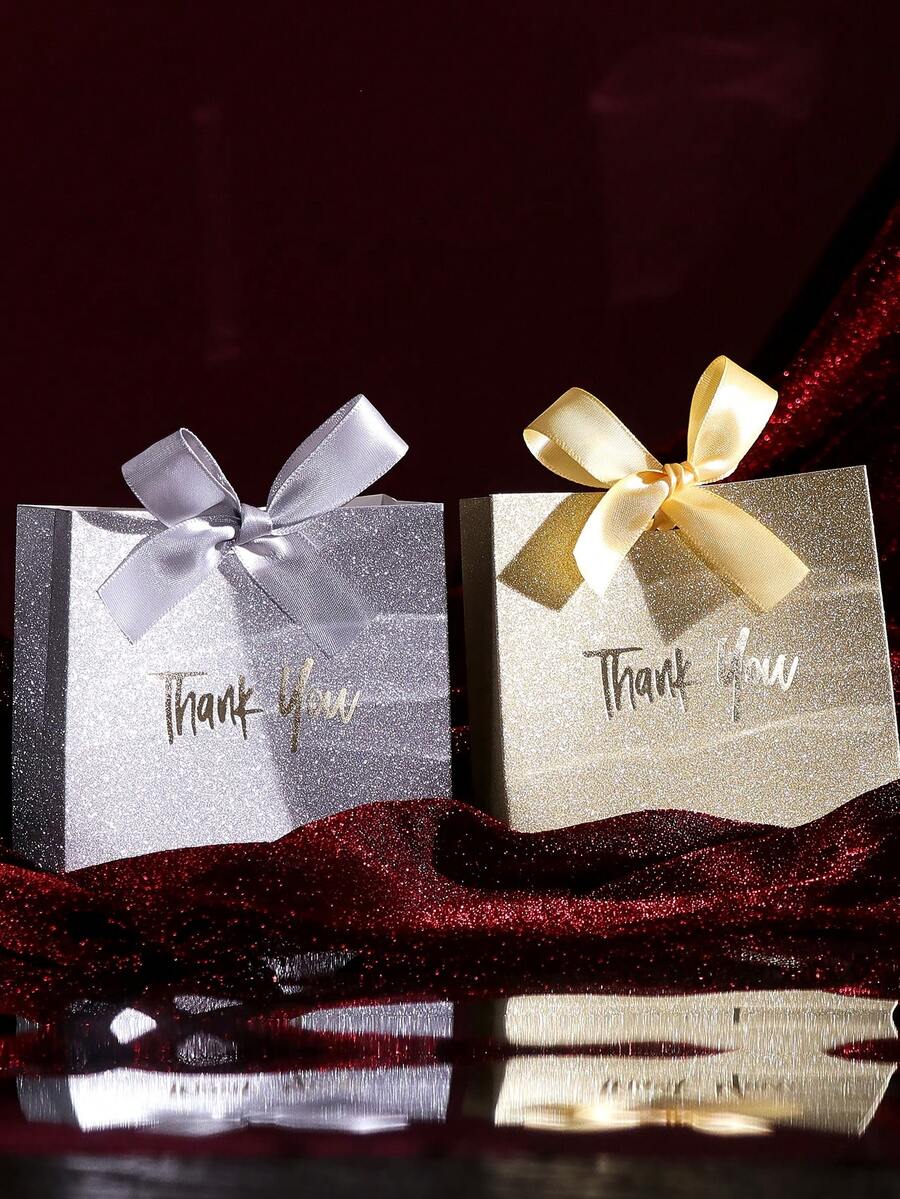 15个装时尚闪光感谢礼盒，配有丝带，迷你糖果盒，可装糖果、巧克力和小礼物，闪亮的金银色设计，是婚礼、迎婴派对和派对回礼的理想之选，优雅的纸质礼品袋，适用于特殊场合。 - 彩色 - 查看 1