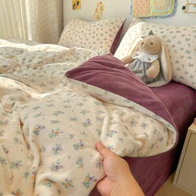 冬スノーフレークベルベットミルクベルベット 4 点セット漫画イン肥厚ベルベットキルトカバー暖かいドミトリーシート 3 点セット