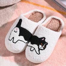 1 Pair Couple's Cute Cartoon Animal (Cat & Dachshund Dog) Decor Fleece-Lined Warm Quiet Non-Slip Couple Home Slippers, Korean Style New Style For Indoor Winter,House Slippers & Couple Slippers,Men' Slippers & Women's Slippers,Cat Slippers & Dog Slippers - 白鞋乳牛貓 - 查看 2