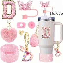 8 Stück Zubehör für 40oz & 30oz Becher, inklusive Strohhalm-Deckel, auslaufsicherer Silikonverschluss, Silikonmanschette, Buchstabenanhänger-Kette, Aufkleber, Herz-Haken, Herz-Pompon-Haarball-Anhänger, für Camping, ideales Valentinstags-Geschenk, Muttertags-Geschenk (ohne Becher)