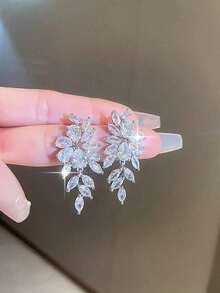 1pair Fashion Luxury Cubic Zirconia Leaf Decor Stud Earrings For Women Valentine's Day Gift , Suitable For Daily Wear,And Gifting To Friends,Sisters,Mother,And Daughter Valentines - Bạc - Xem 2