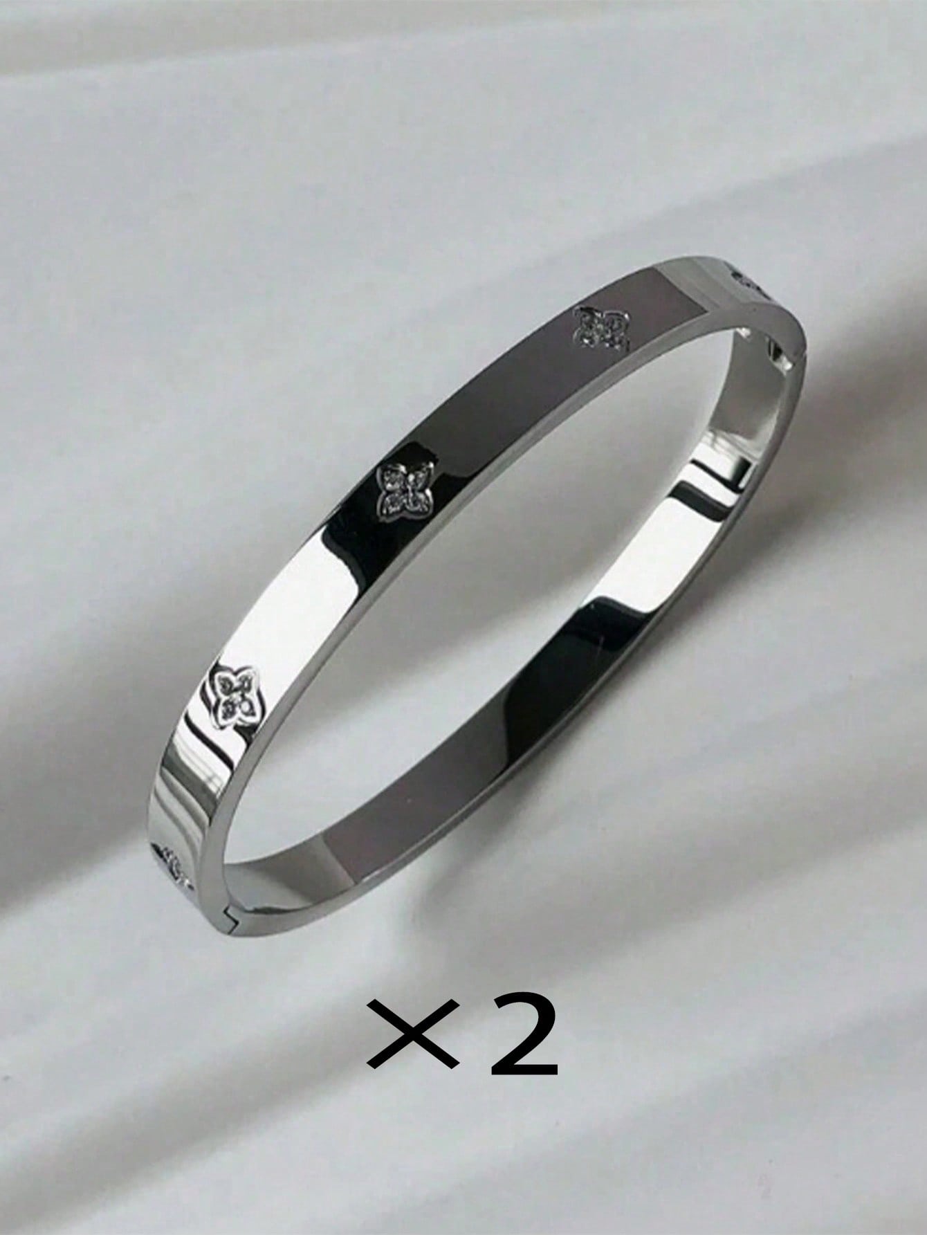 3 آساور نسائية أنيقة