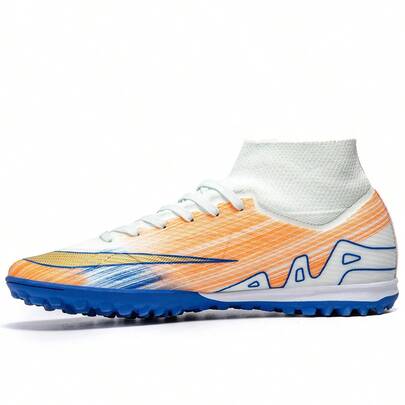 Men's Football Shoes, Both Outdoor And Indoor, Are Lightweight For Running And Training