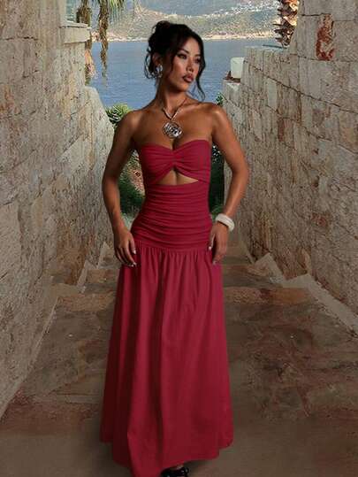 A Long Summer Dress, A Sexy Strapless Sheer Solid Color Beach Vacation Girl's Dress, Suitable For Wearing As A Long Dress For Valentine's Day Party. Wedding Spring