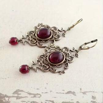 Gothic Vintage Style Women's Pendant Earrings, Square Geometric Carved Hollow Vintage Pattern Inlaid Synthetic Gemstone, Fashion Versatile Women Jewelry, Holiday & Anniversary Gift