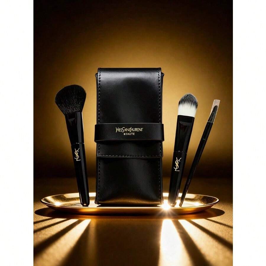 Yves Saint Laurent Multifunctional Makeup Brush - Creates Seamless Blush And Foundation Application, Must-Have For Travel - Black - View 1