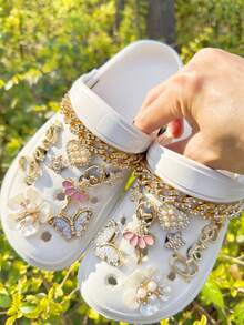 16pcs/Set Fashionable DIY Pink Rhinestone Ballet Angel Girl Charms, Pearl Heart, Star, Gold Glitter Butterfly, Faux Pearl Camellia Detachable Shoe Clips Decorations, Suitable For Beach Shoes, Hollow Sandals, Slippers, Clogs, All Seasons, Ideal Holiday Gift