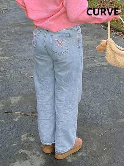 时尚欧美风大码女式休闲通勤百搭水洗直筒牛仔裤，舒适百搭