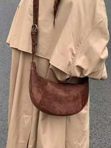 Bolsa de Suede Tipo Empadão, Nova Bolsa de Ombro em Veludo Fosco Meia-Lua para Outono/Inverno, Bolsa Transversal para Transporte