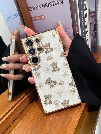 1 st. 6D elektropläterad vit TPU nallebjörnselement skyddande, halkfri, heltäckande telefonskal kompatibelt med Apple/Matchande telefonskal/Intressant telefonskal/Galaxy telefonskal/Telefonskal/OPPO-skal/17 Pro Max-skal/Skal kompatibelt med 17 PRO MAX/16 Pro Max-skal/Galaxy A05-skal/Galaxy A54 5G-skal/Galaxy A52/A52s 5G-skal/Galaxy S21 FE 5G-skal/Galaxy S23 Ultra-skal/Galaxy S24 Ultra 5G-skal/Poco X5 Pro-skal