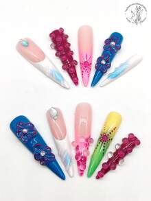 10片纯手工压制美甲片，53mm超长纤细高跟美甲片，红色美甲片、蓝色美甲片、黄绿色渐变美甲片、粉白撞色美甲片，饰有凸起花朵、光绘、凸点装饰和凸线。适用于宴会、派对、演出等场合。按压式美甲 - 彩色 - 查看 1