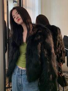 女士新款仿皮草V领外套，简约毛绒夹克，秋冬款 - 黑色 - 查看 1