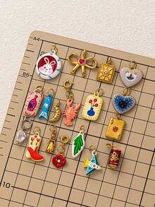 1 szt. Modny, uroczy wisiorek z królikiem, kotem, ptakiem, motylem, kwiatem, krewetką, ze stali nierdzewnej platerowanej 18-karatowym złotem, odpowiedni do biżuterii DIY, naszyjnika, bransoletki, kolczyka, breloka, akcesoriów do torebek, biżuterii damskiej, akcesoriów do portfela, małej zawieszki, akcesoriów DIY ze stali nierdzewnej - Wielokolorowe - Zobacz 10