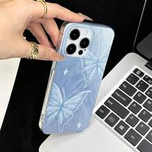 Funda Blue Butterfly Dream para  17,  16 Pro Max,  15 Pro Max,  13 y  12. Fabricada en TPU resistente, con diseño a prueba de golpes y caídas. Su impresionante diseño artístico de mariposas le da un toque de elegancia y estilo, convirtiéndola en el regalo perfecto para amantes de la moda, familiares y amigos. - transparente - Ver 5