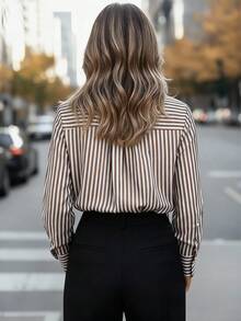 Camisa básica casual de mujer con rayas, cuello de solapa, manga larga y bolsillo con botón, ropa de oficina diaria para otoño, invierno y primavera