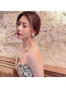 1 Pair Fashion Retro Red Lotus Dangle Earrings, Enamel Painted Floral Stud Earrings, Accessory Valentines,Mom,Mother,Mother's Day,Gift - 白色 - 查看 4