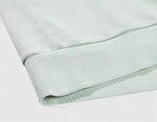 Skechers Sudadera de cuello redondo con diseño degradado, top deportivo unisex