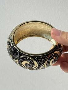 Vòng tay nhựa xoắn ốc bất đối xứng họa tiết chấm bi xám, đen, trắng - Vòng tay kim loại dầu nhỏ giọt đen trắng, cổ điển, tối giản, thanh lịch, tông vàng - Nhiều màu - Xem 9