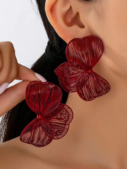 1 Pair Elegant High-End Metallic Hollow Textured Enamel Black, White, Orange, Red Flower Pendant Earrings, Suitable For Women's Daily, Party, Vacation Outfits