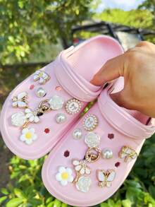 18pcs White Rhinestone Ballet Angel, Rose, Bow, Flower, Pearl Round Bow, Butterfly DIY Detachable Decorative Accessories, Suitable For Sandals, Slippers, Clogs, Garden Shoes, Beach Shoes, All Season, Great Holiday Gift