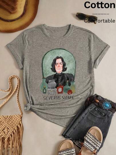 Warner Bros Harry Potter, Snape-buste en patroonprint met chemische magische uitrusting, geribbeld T-shirt van 100% katoen voor dames, sportkleding in collegestijl, soepel, zacht, ademend, damestop met korte mouwen, strak en zeer elastisch