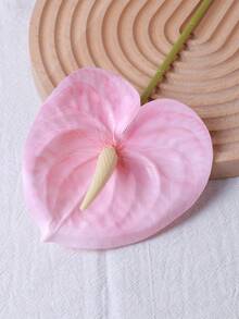 1支/3支/5支装，高档材质红掌，柔软PVC材质，造型灵活易收纳，非常适合家居装饰、办公室装饰、派对装饰、桌面装饰、花瓶装饰、DIY插花等。