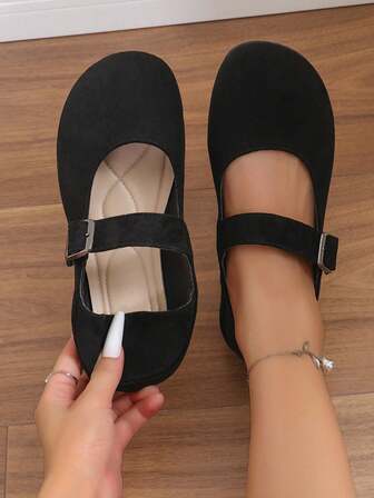 Black Soft Bottom Comfortable Work Shoes, One-Buckle Design, Suitable For Mothers, New Authentic Beijing Cloth Shoes