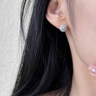 1 Pair Delicate Sunflower Stud Earrings, Elegant Design Earrings For Women, Autumn/Winter