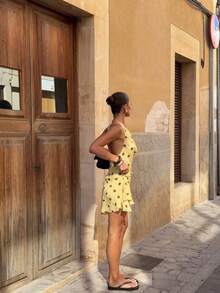 1pc Polka Dot All-Over Print Contrast Color Casual Elegant Bohemian Knit Fabric Twist Ruffle Hem Mini Dress, Suitable For Evening Date, Spring/Summer - Yellow - View 3