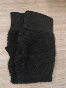 1 Pair Of Mink Soft Winter Half-Finger Gloves For Women Warm Luxury Pure White Plush Knitted Fingerless Gloves Wrist Gloves For Writing, Class And Work