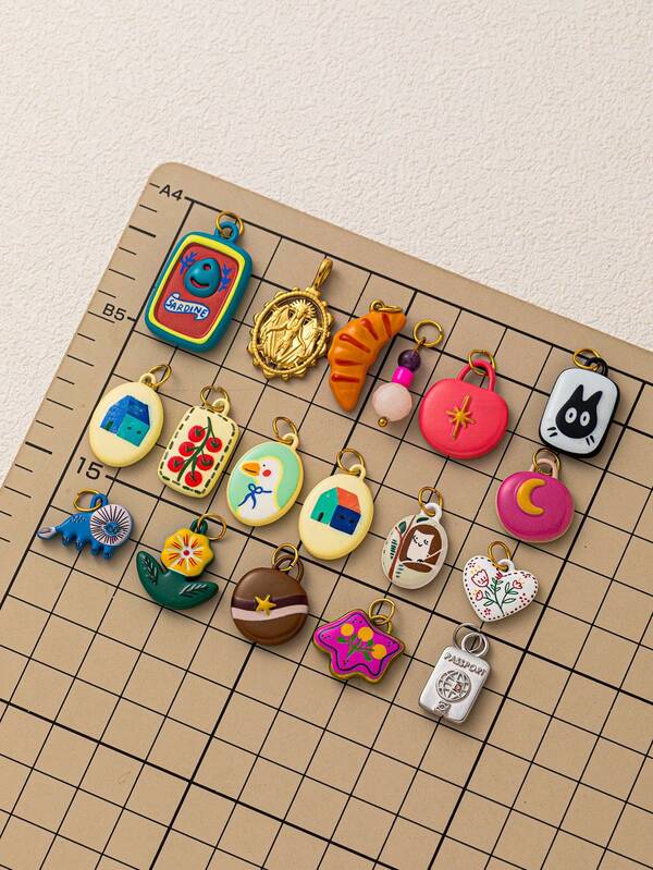 1 pièce Pendentif en acier inoxydable imprimé mode DIY avec motifs de maison de canard cerise, bateau fleur, tomate, lion. Plaqué or 18 carats. Accessoires de bijouterie DIY, accessoires de collier, accessoires de bracelet, accessoires de boucle d'oreille, accessoires de porte-clés, accessoires de sac, accessoires de bijoux pour femmes, accessoires de portefeuille. Cadeau.