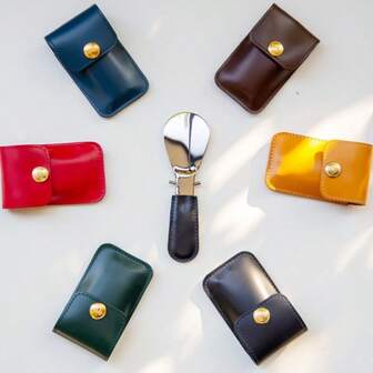 折叠式鞋拔，配皮质收纳盒，不锈钢迷你便携鞋拔，男女皆宜的优雅旅行鞋履配件