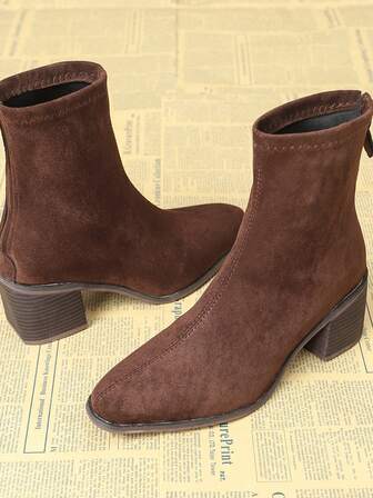 2025 New Pointed Toe Low Heel French Style Ankle Boots For Women, Suede Fabric, Chunky Heel, Korean Chic, Western Style, Suitable For Holidays, Autumn/Winter